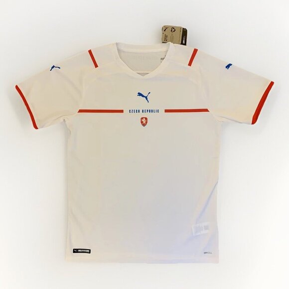 Puma Men's Czech Republic Away Soccer Jersey White Size M - Medium - NWT $90 - Picture 1 of 12